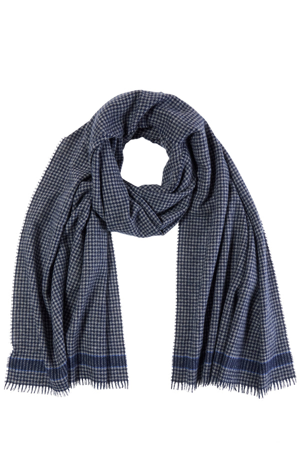 CASHMERE LIGHTWEIGHT HOUNDSTOOTH WOVEN SCARFin navy